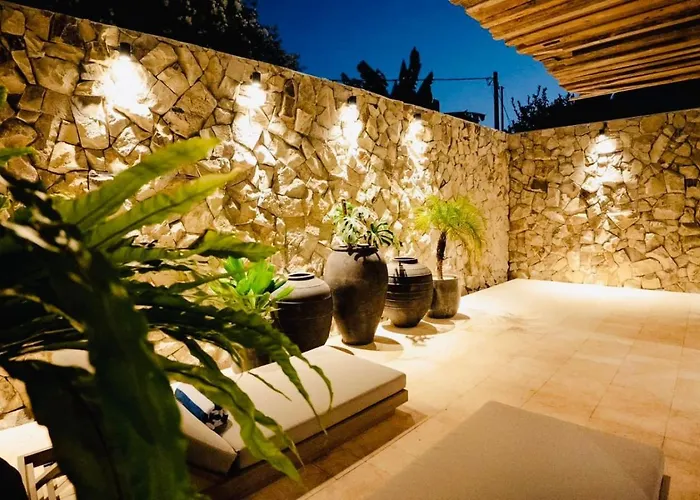 2br Private Pool In • Walk To Сasa de vacaciones *